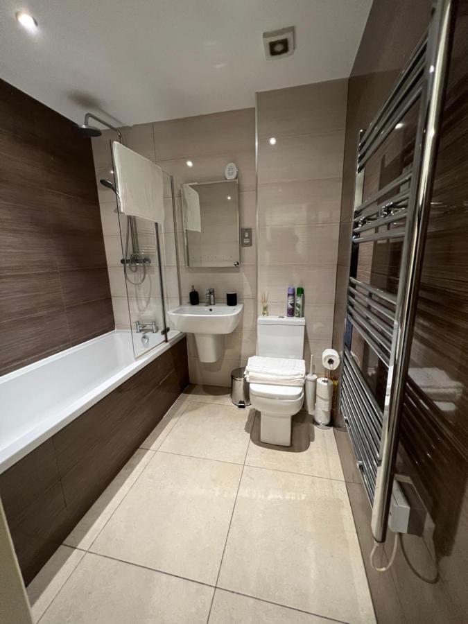 3Bed Flat 3Wc And Great Location Near Excel City Airport O2 And Canning Town Station Villa ลอนดอน ภายนอก รูปภาพ