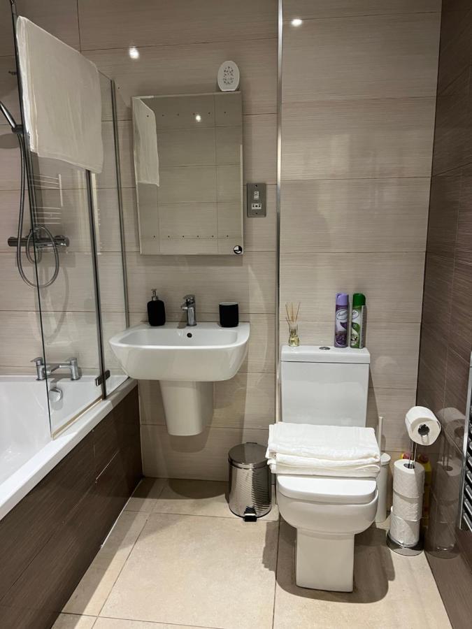3Bed Flat 3Wc And Great Location Near Excel City Airport O2 And Canning Town Station Villa ลอนดอน ภายนอก รูปภาพ