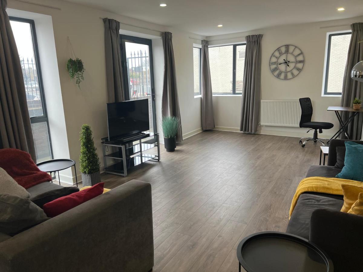 3Bed Flat 3Wc And Great Location Near Excel City Airport O2 And Canning Town Station Villa ลอนดอน ภายนอก รูปภาพ