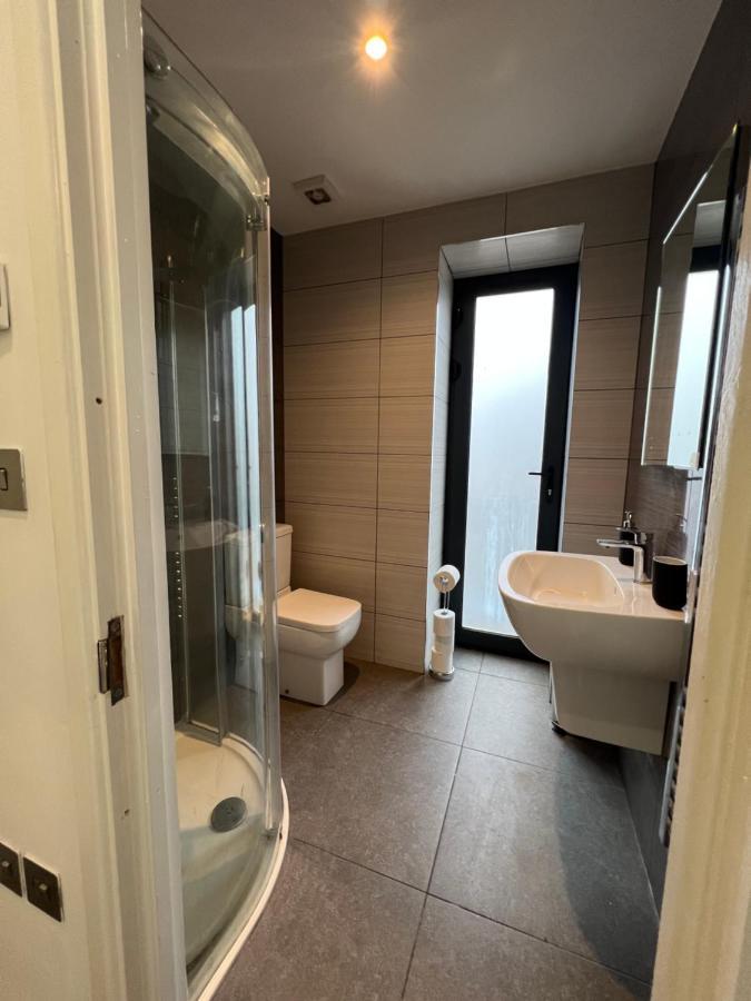 3Bed Flat 3Wc And Great Location Near Excel City Airport O2 And Canning Town Station Villa ลอนดอน ภายนอก รูปภาพ