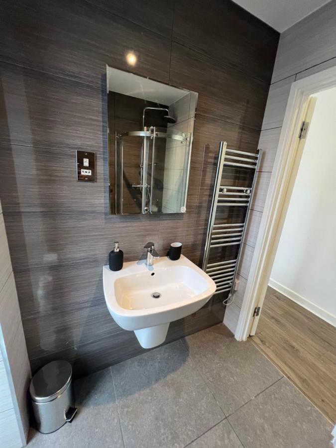 3Bed Flat 3Wc And Great Location Near Excel City Airport O2 And Canning Town Station Villa ลอนดอน ภายนอก รูปภาพ